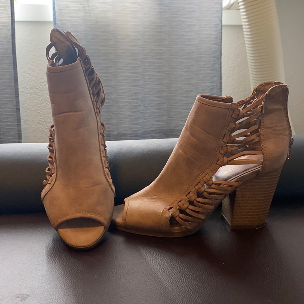 Boot heels